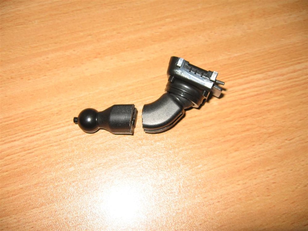 MRR 005 (Large).jpg