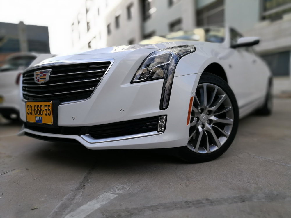 קאדילק-CT6-2017-01.jpg
