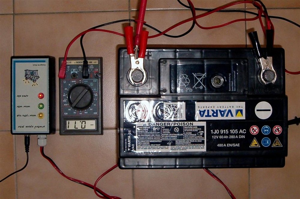 Battery Top-1 (Large).jpg