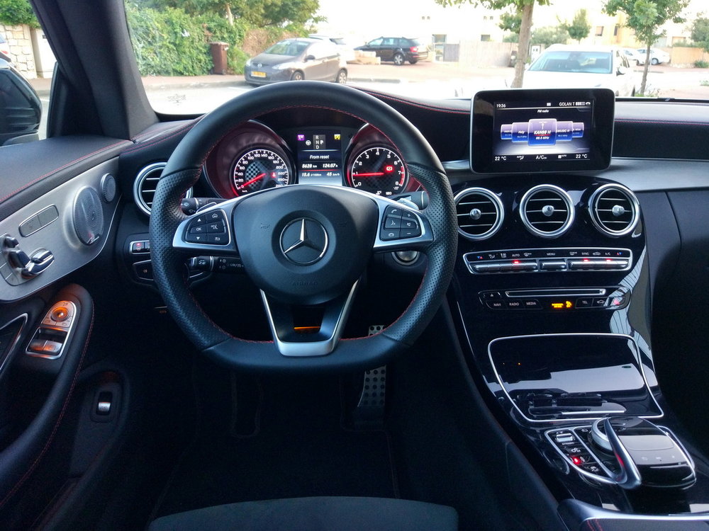 מרצדס-C43-AMG-2017-16.jpg
