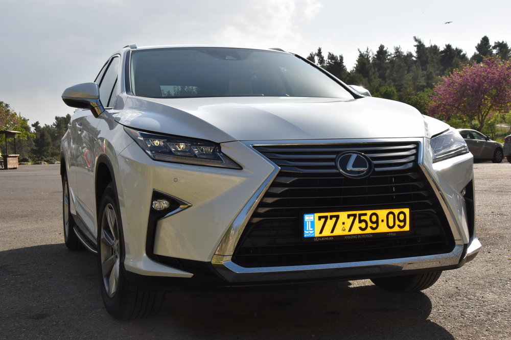 לקסוס-RX200t-2017-04.JPG