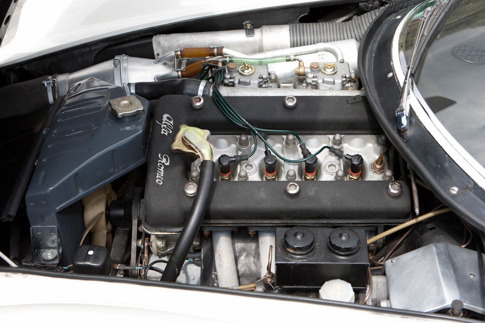 Alfa-Romeo-Giulia-1600-Sport-Pininfarina-Coupe_18.jpg