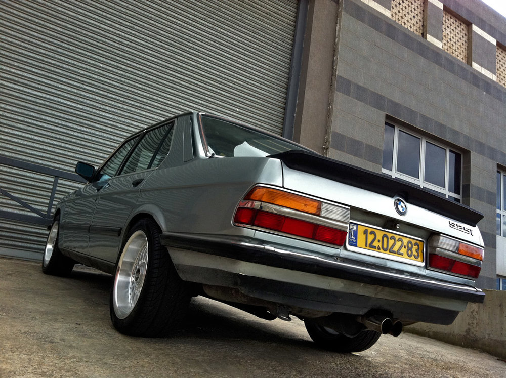 BMW_E28_525i_IMG_0182.jpg.jpg