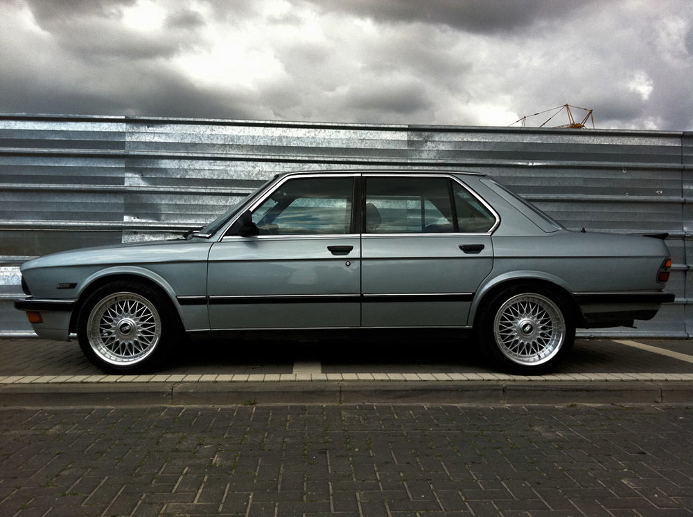 BMW_E28_525i_IMG_0206.jpg.jpg