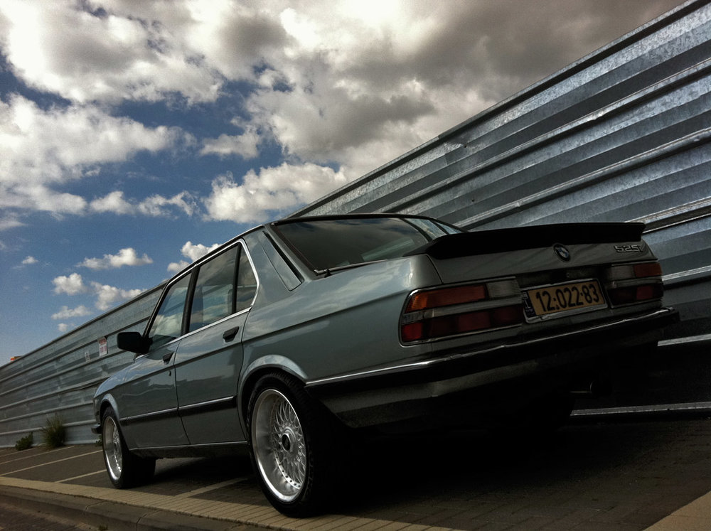 BMW_E28_525i_IMG_0209.jpg.jpg
