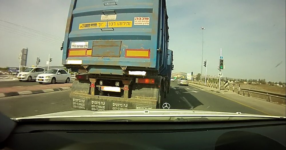 BadTruck.jpg