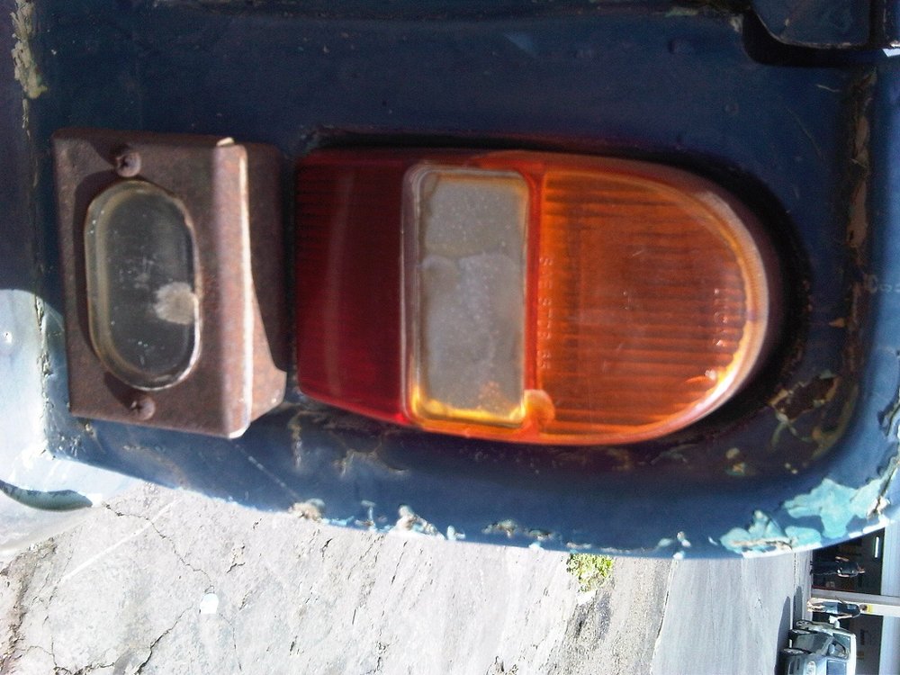 IMG00164-20111007-1105.jpg