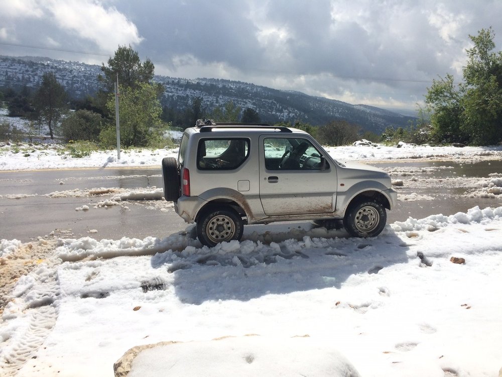 Jimny-Snow-2.jpg