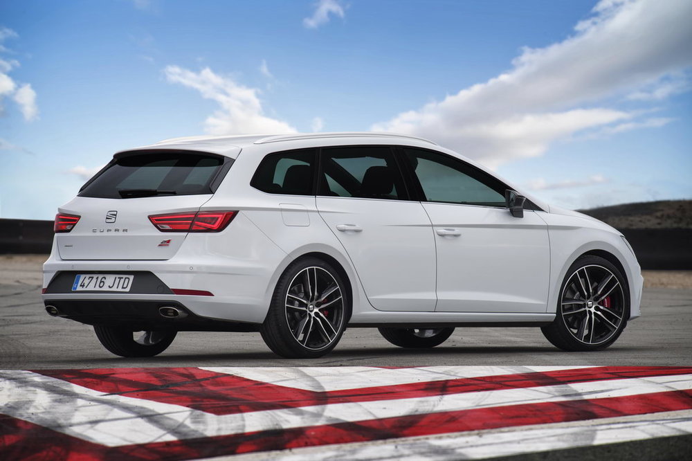 New-SEAT-Leon-Cupra-300-007H.JPG