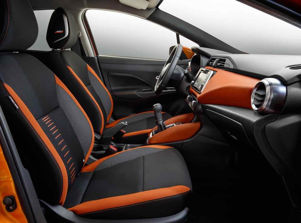 Nissan-Micra-2017-interior-7.jpg