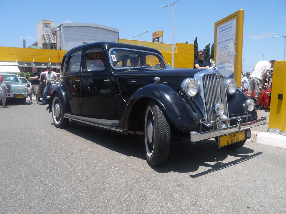 P1050030.jpg