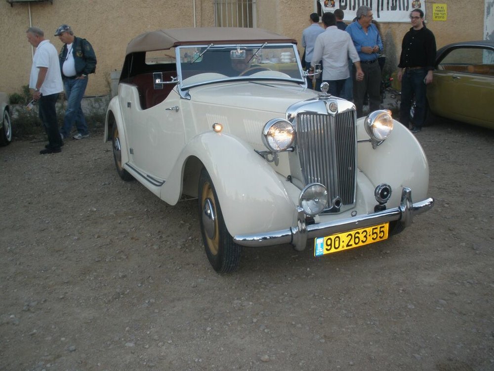 PB304132.JPG