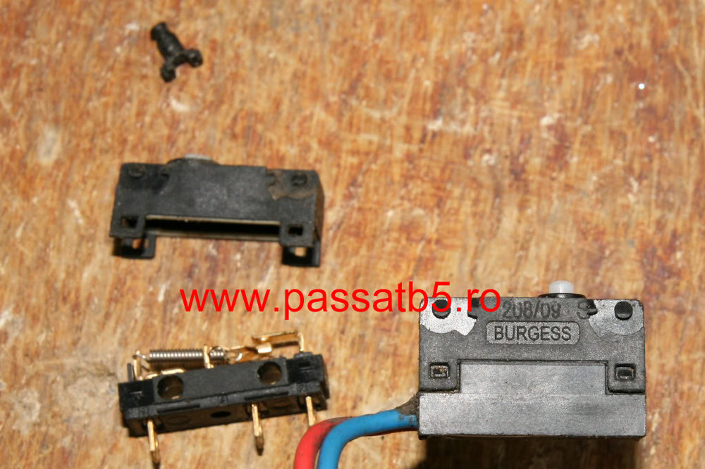 PassatMicroswitch.jpg