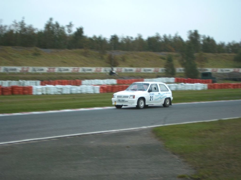 Rally_3_sisters_10-07_038.jpg