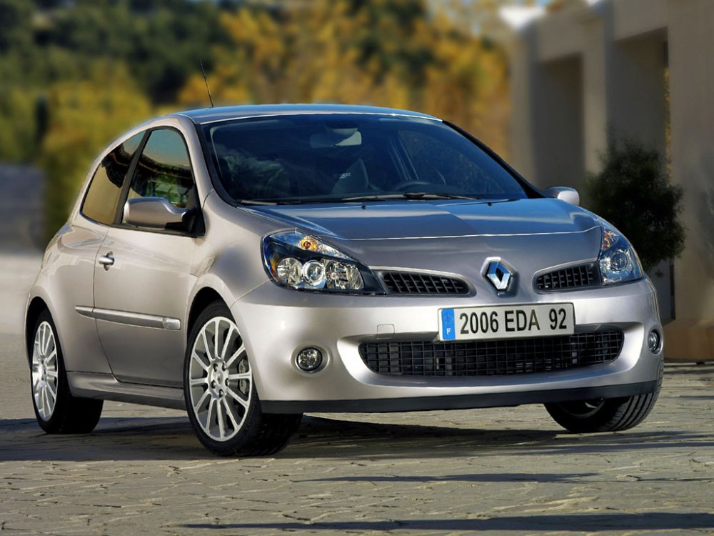 Renault_Clio_RS_11.jpg