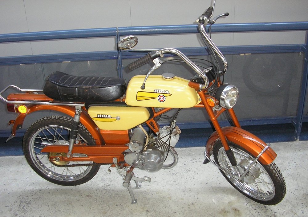 Riga-moped.jpg