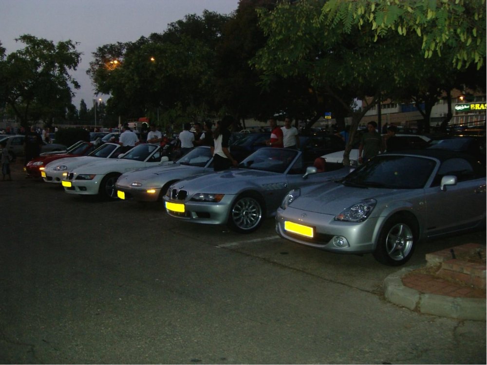 Roadsters.jpg