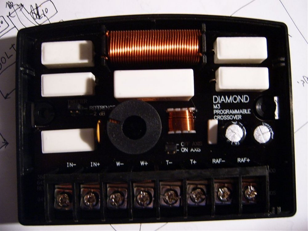 S3700248.jpg