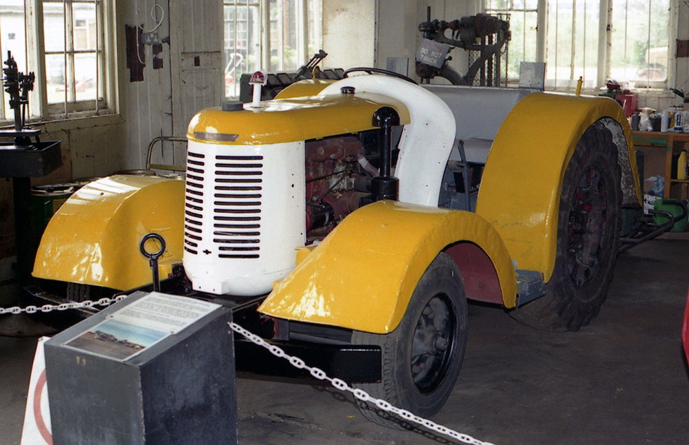 Tractor.jpg