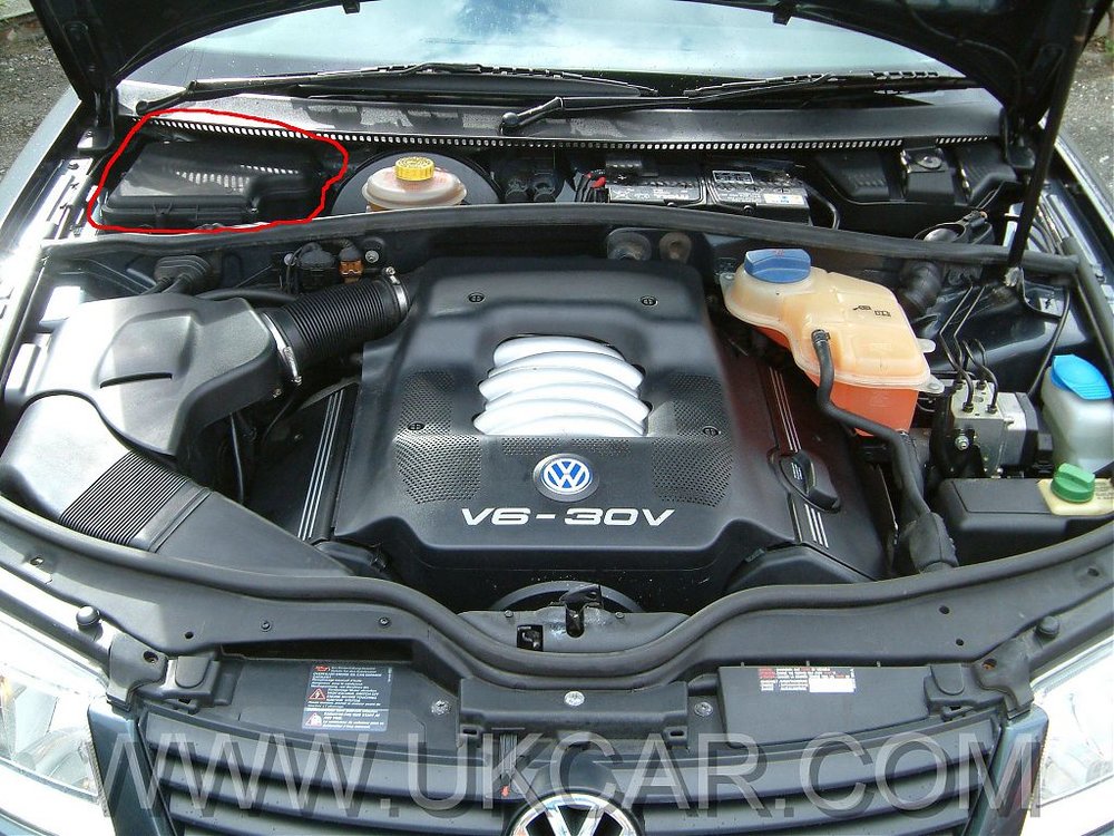 VW-PASSAT-VR6-ENGINE.jpg