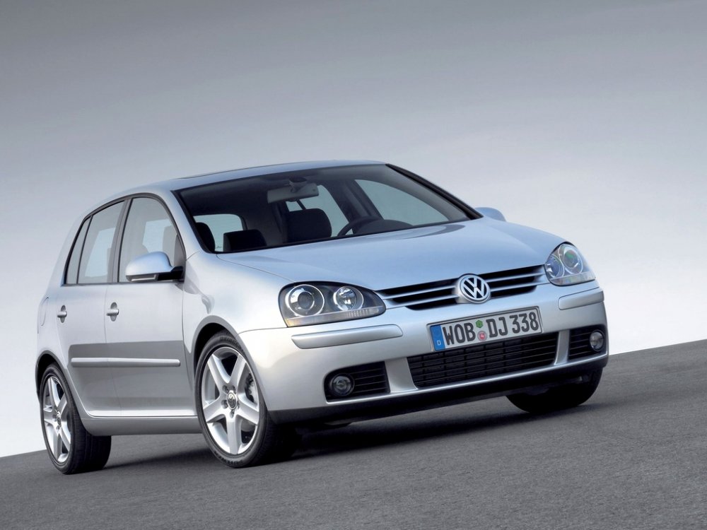 Volkswagen-Golf-V-003.jpg
