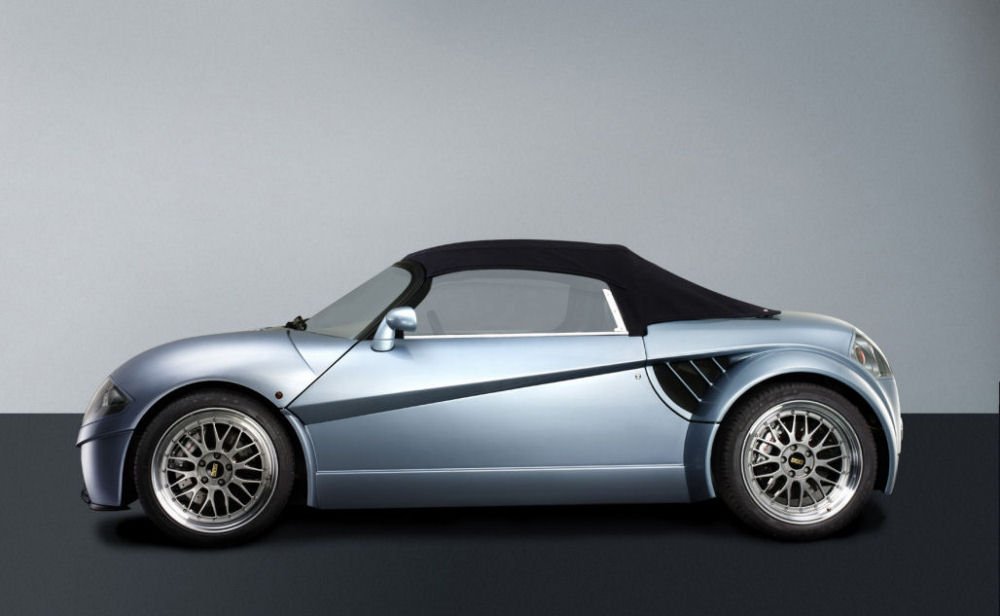 YES!_Roadster_side.jpg