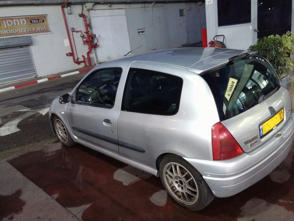 cliosportback.jpg