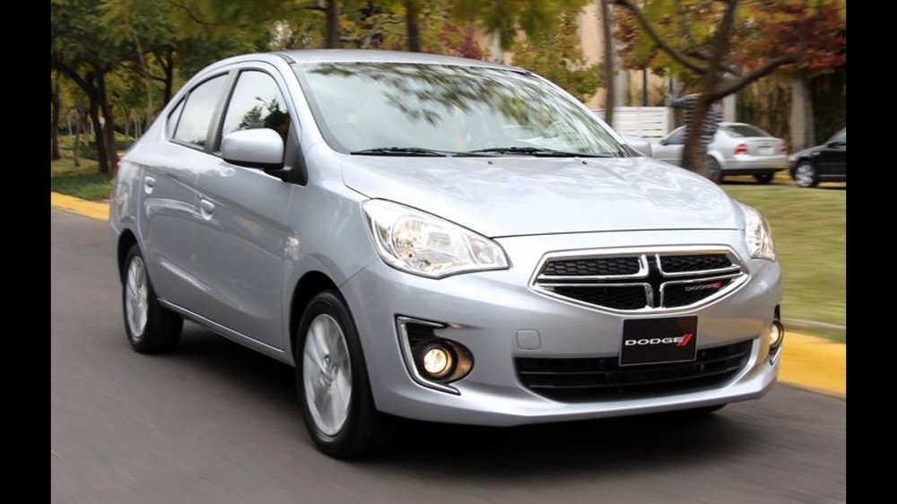 clone-do-attrage-dodge-attitude-chega-ao-mexico-para-ficar-abaixo-do-grand-siena.jpg