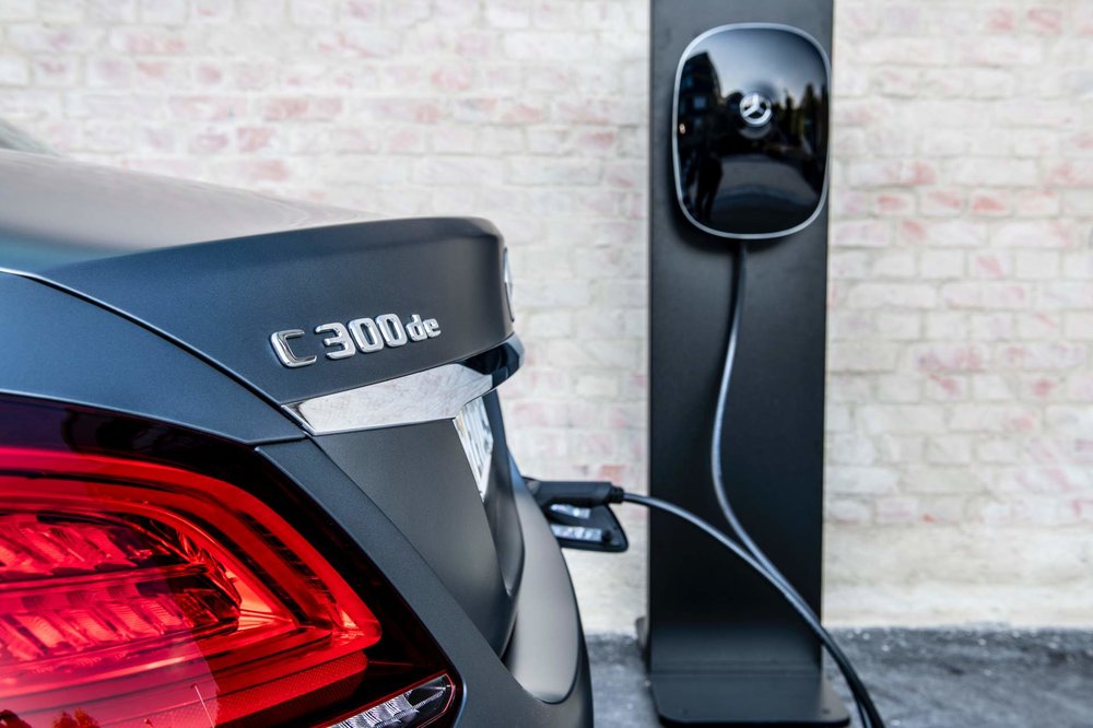 de625c43-mercedes-c300de-54.jpg