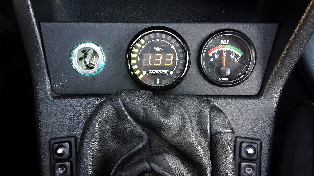 gauges.jpg