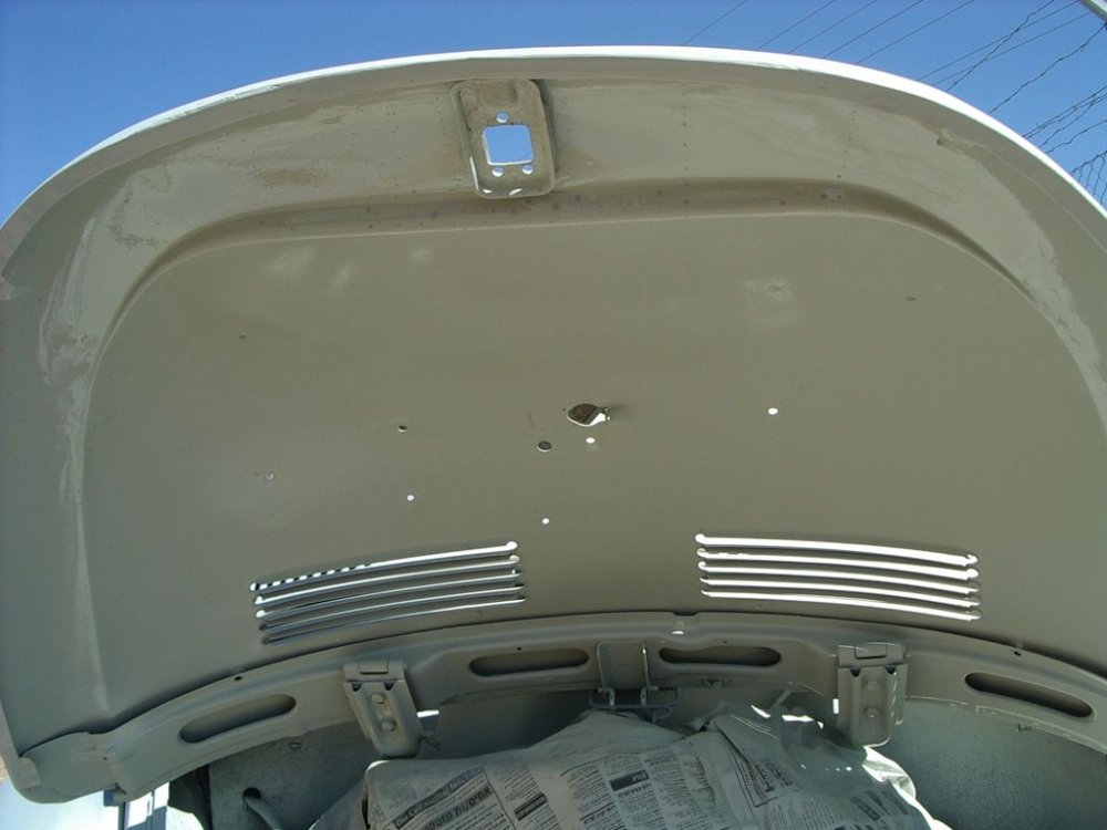 hipu2202-07.jpg
