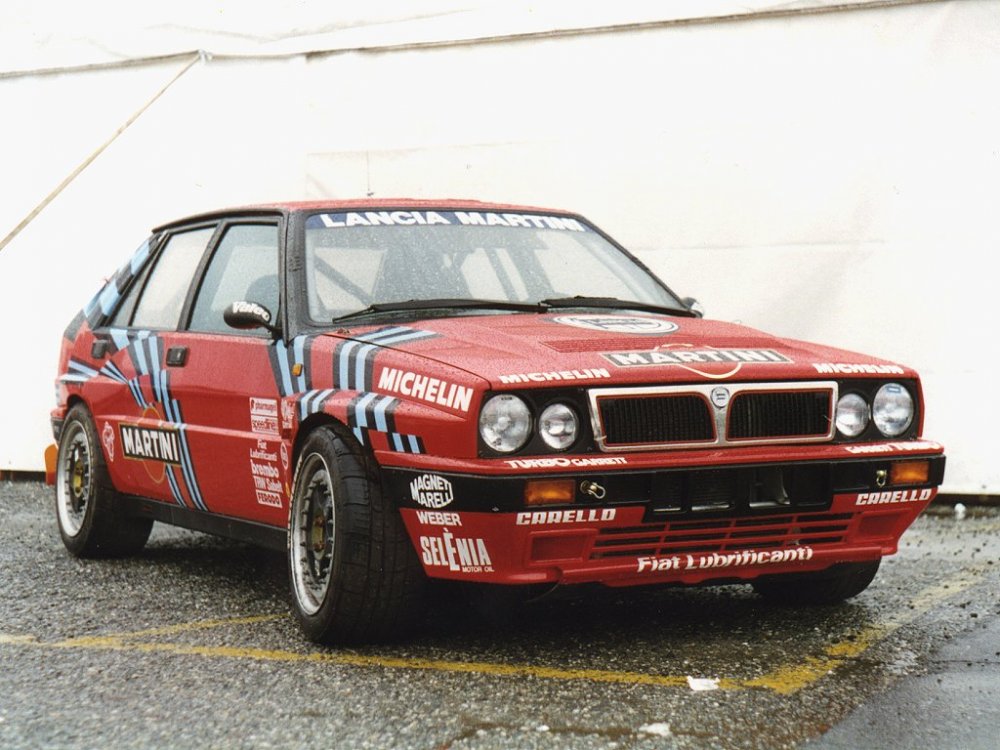 lancia_delta_wallpaper2.jpg