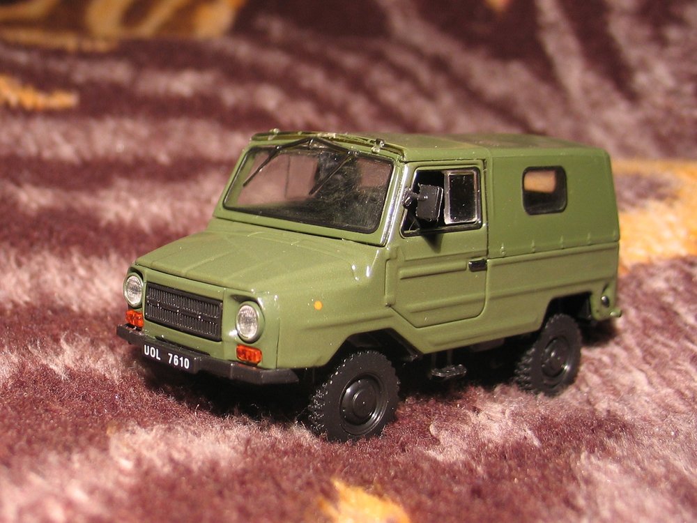 luaz1.jpg