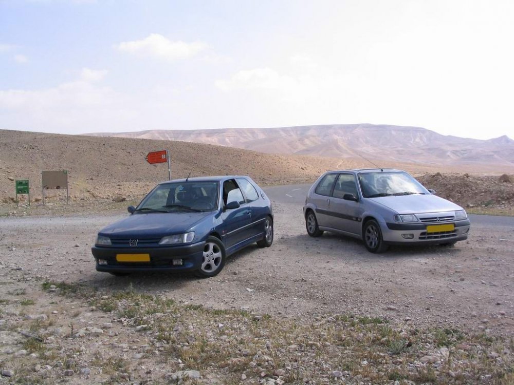 mesada_saxo306.jpg