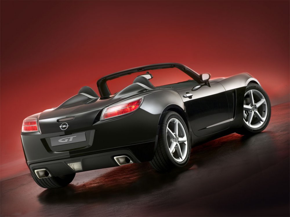 opelgt07_02.jpg