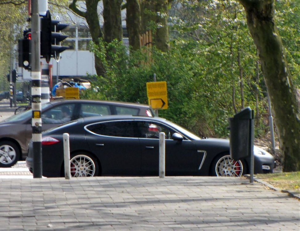 panamera2.jpg