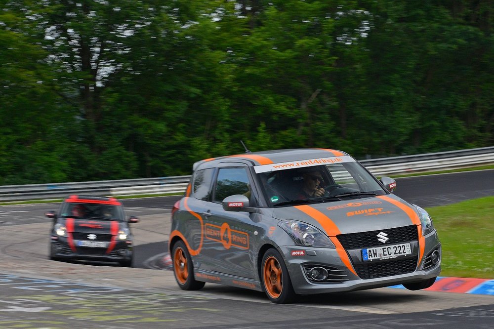 rent4ring_suzuki_swift01.jpg