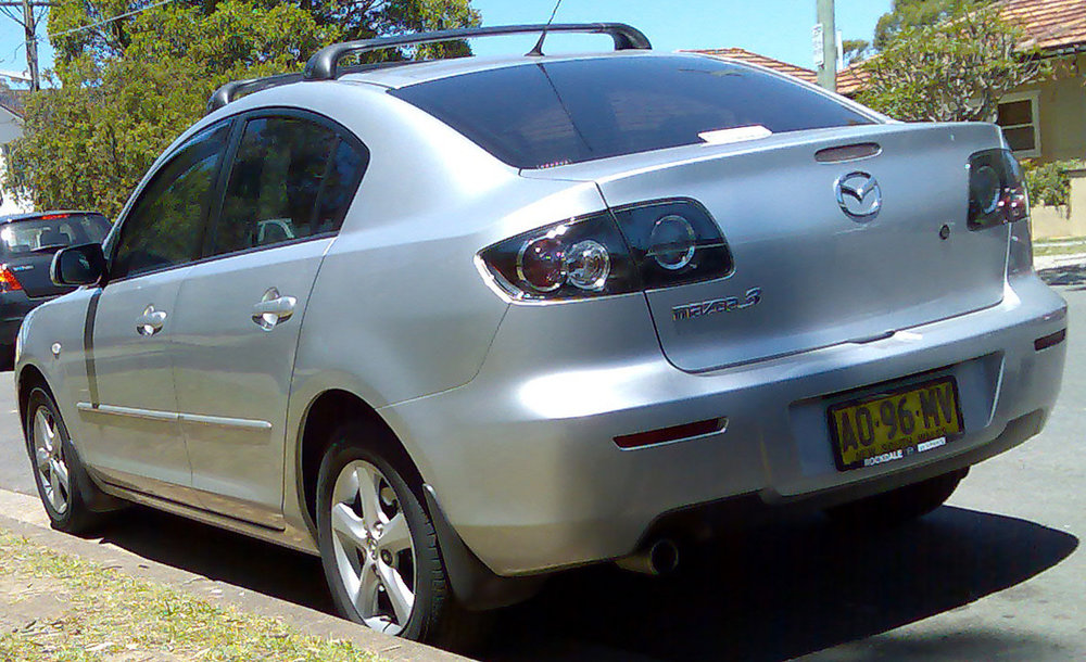 sedan.jpg