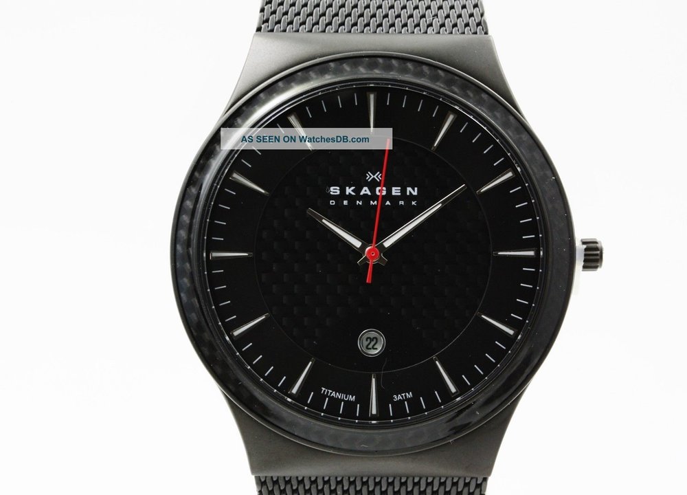 skagen_men__s_black_titanium_watch_234xxltb_2_lgw.jpg