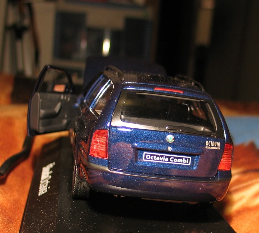 skoda3.jpg