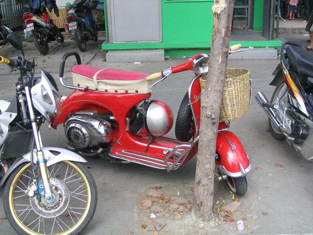 small001.jpg
