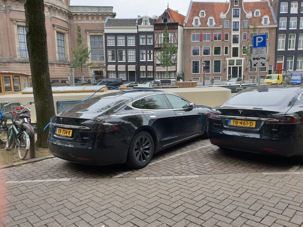 tesla.jpg