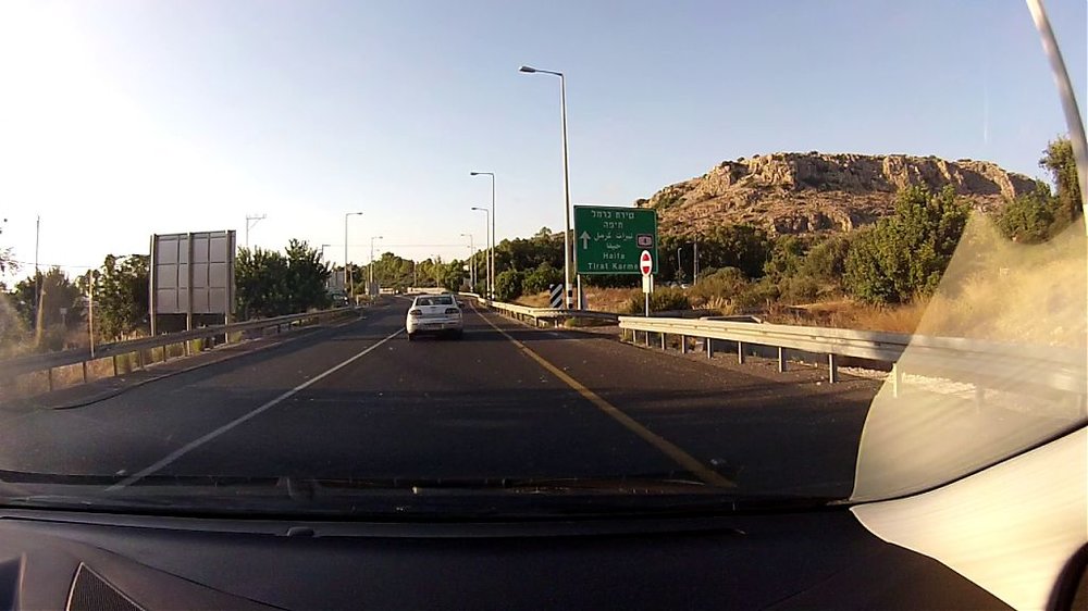 vlcsnap-2013-08-08-19h23m25s108.jpg