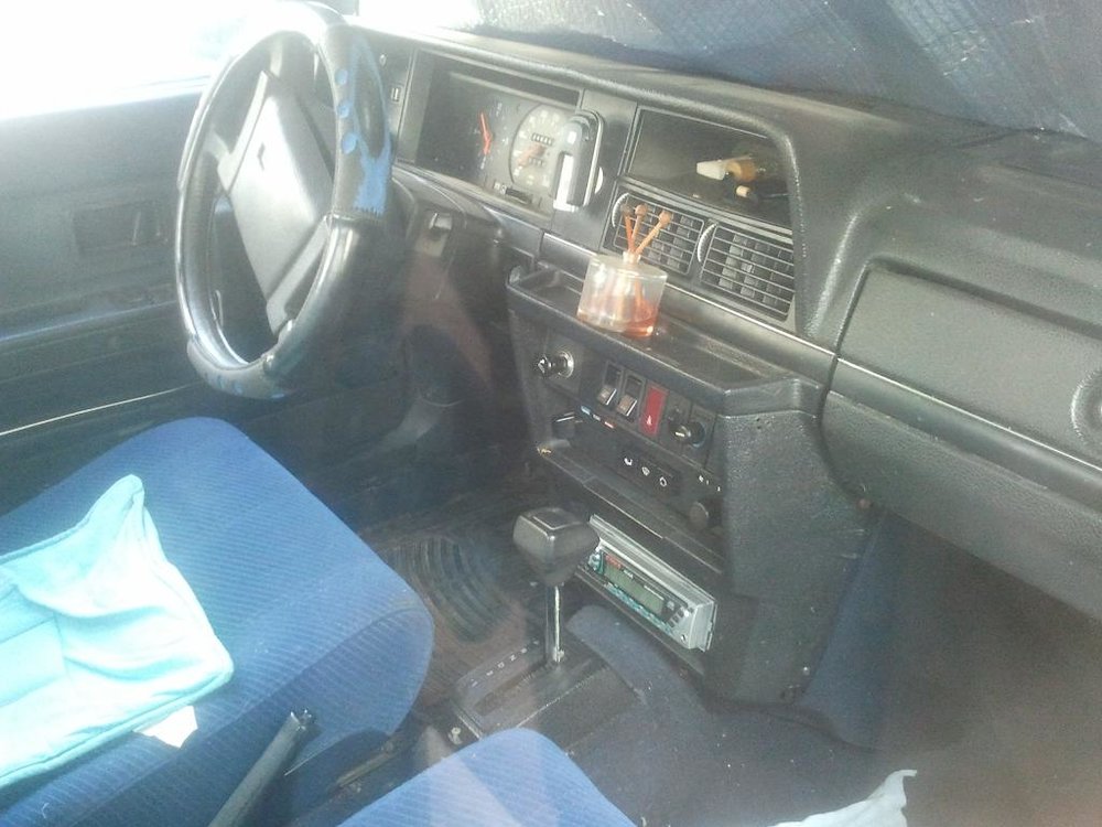 volvo240-8.jpg