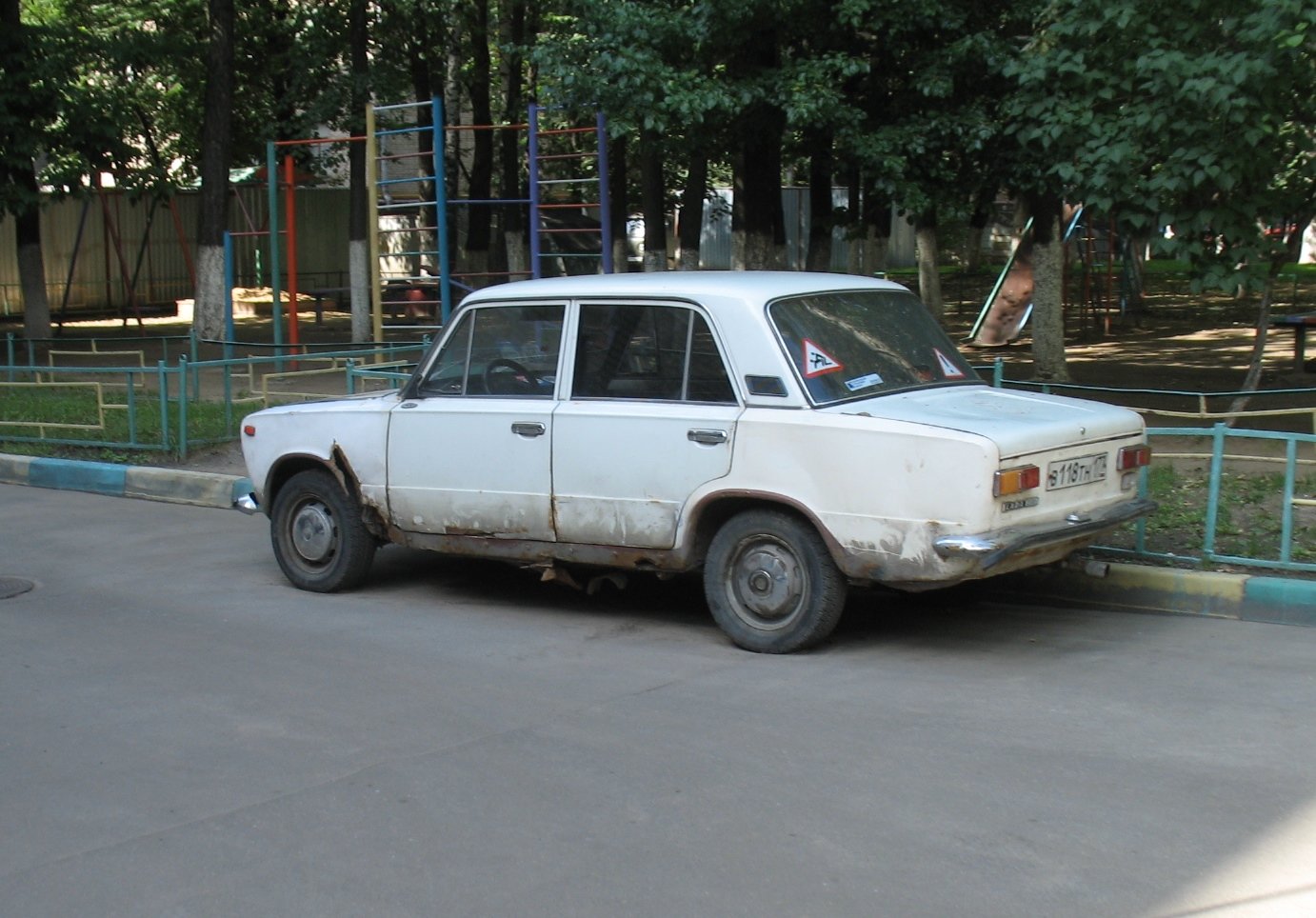 93.JPG.f4043e44d614eb2d3dfbc4d34a1db21b.JPG