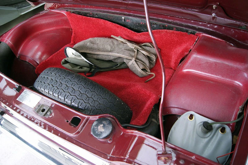 1966hillmanimp_11.thumb.jpg.4f8fa39d571c4086d0a16d0fdc0dfb76.jpg