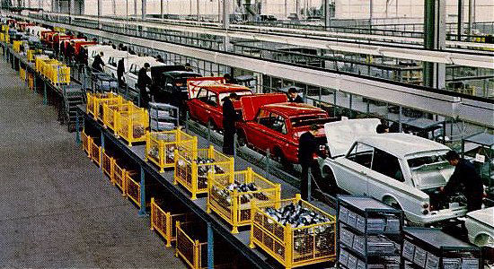 main_assembly_conveyor.jpg.50e950b16eb08e437e2e4876800fce69.jpg