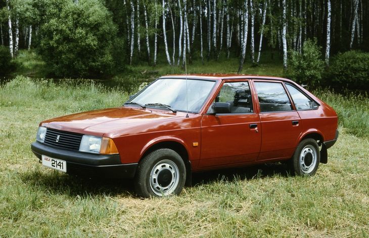 moskvich_2141_1.jpg.952b60d3e0b66d56786150b4e8bdbff3.jpg