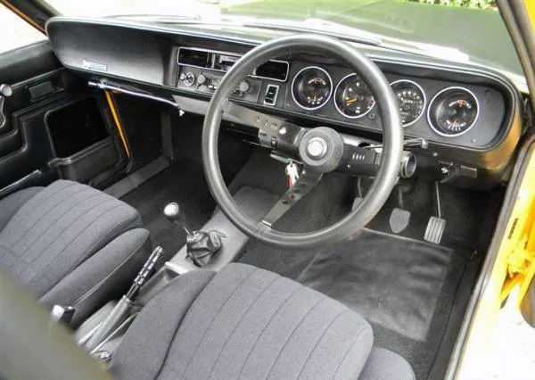 avenger-tiger-interior.jpg.01403e9a3241a23fce7691c1f259e849.jpg