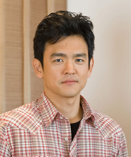 1280px-John_Cho_2008.thumb.jpg.67eddedc8c405db7beaacc42345f66e9.jpg